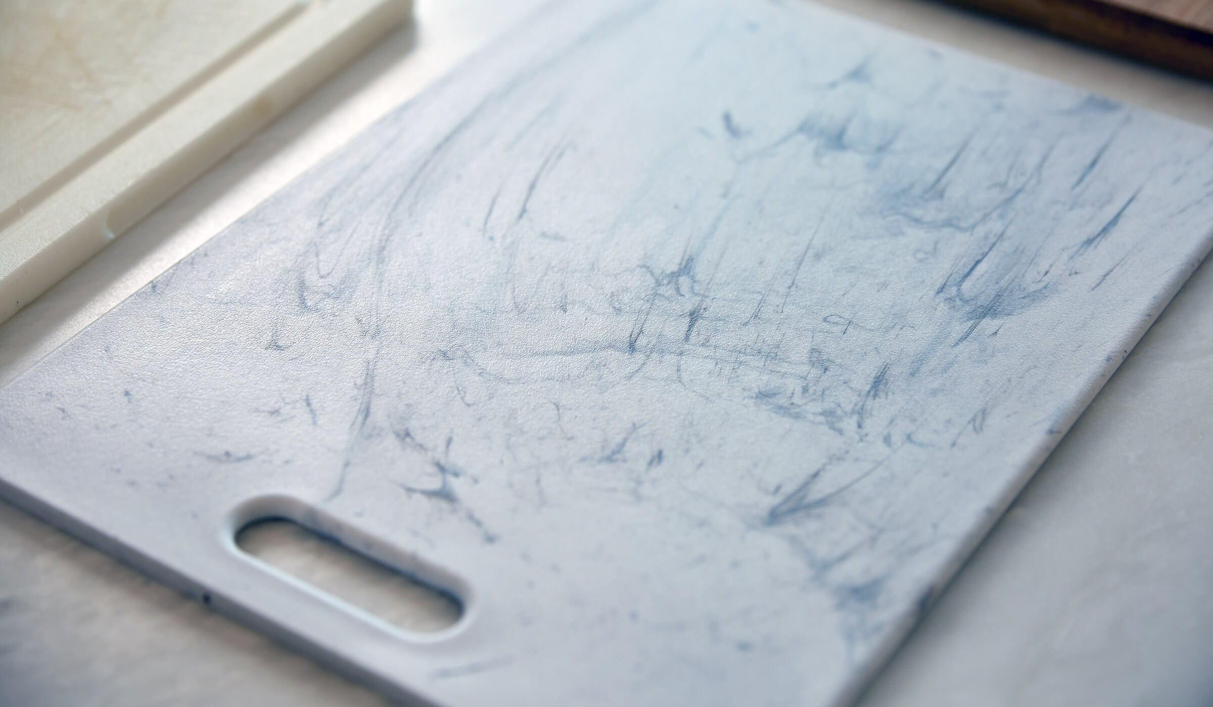 Ceramic cutting board