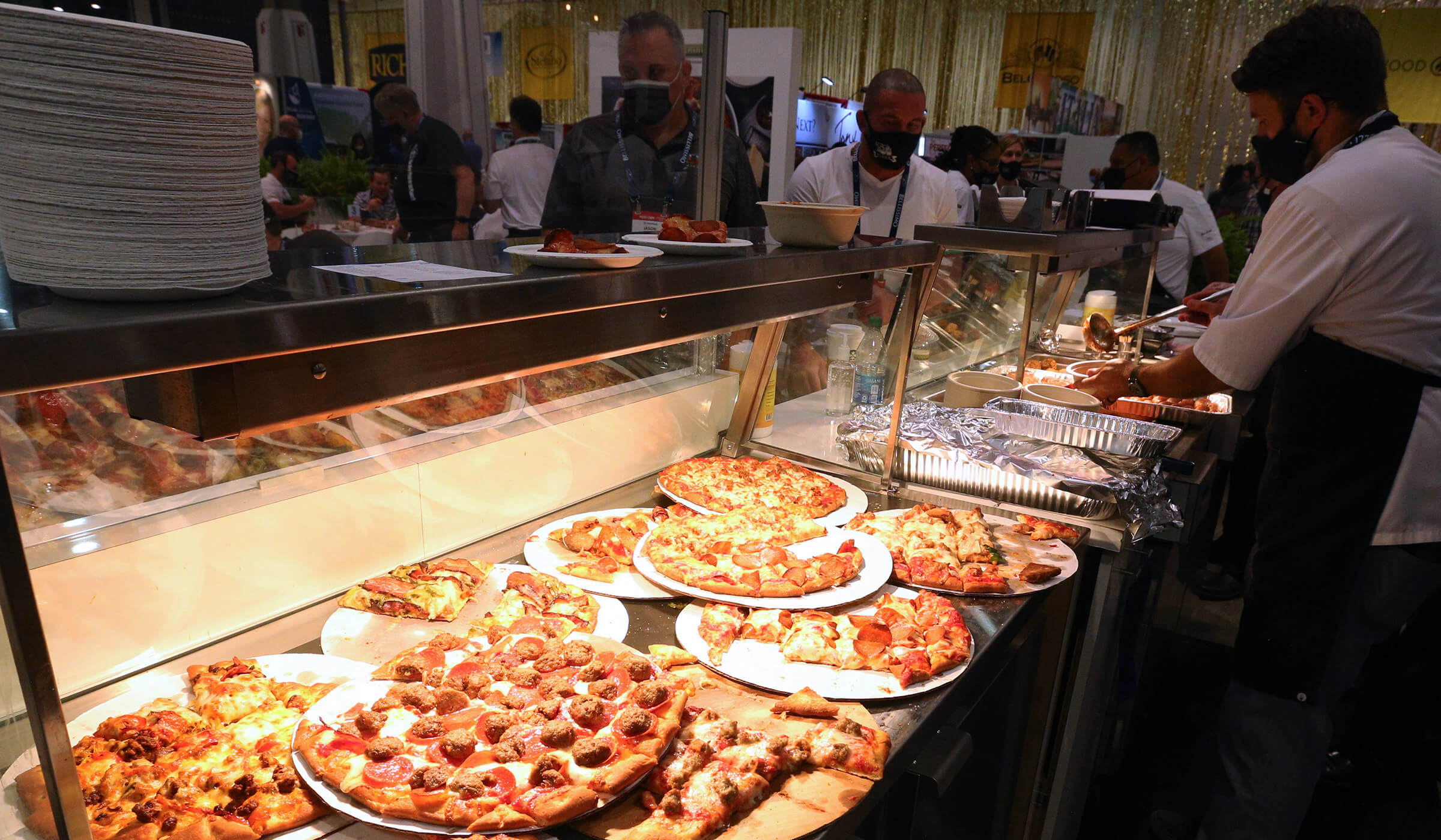 A 'Pizz-A' Heaven - Trends from Pizza Expo - Hormel FoodsHormel Foods