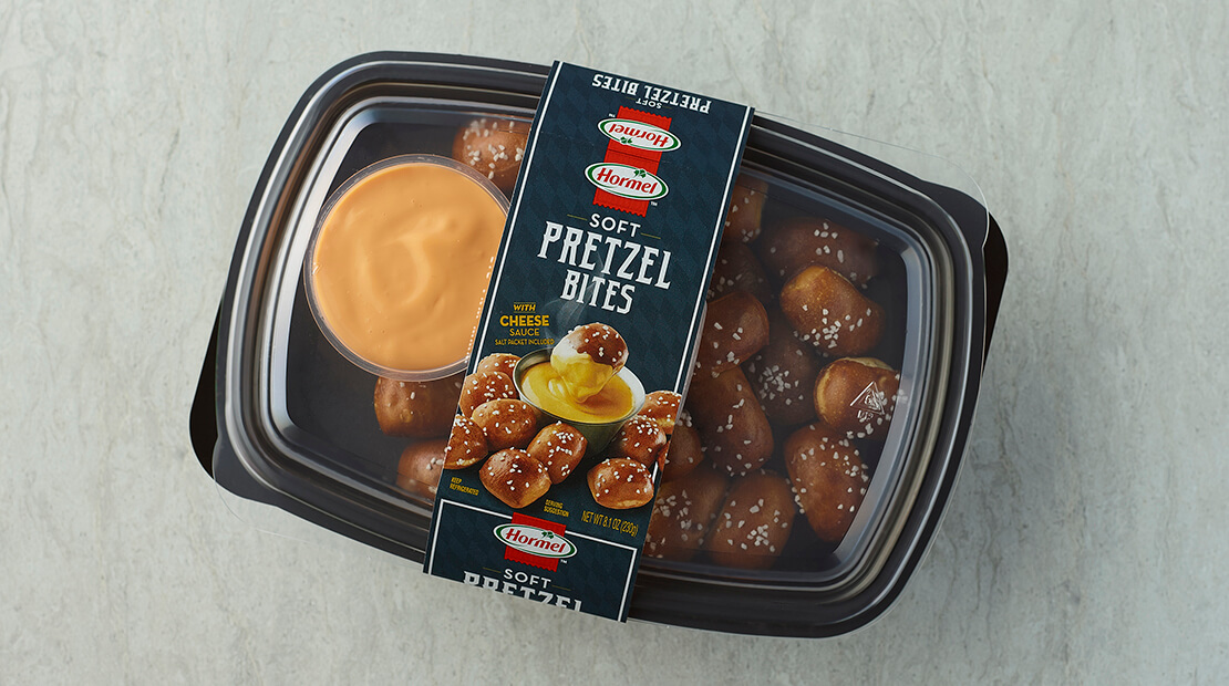 Chili Stuffed Pretzel Bites with Chili Cheese Dip - HORMEL® Chili