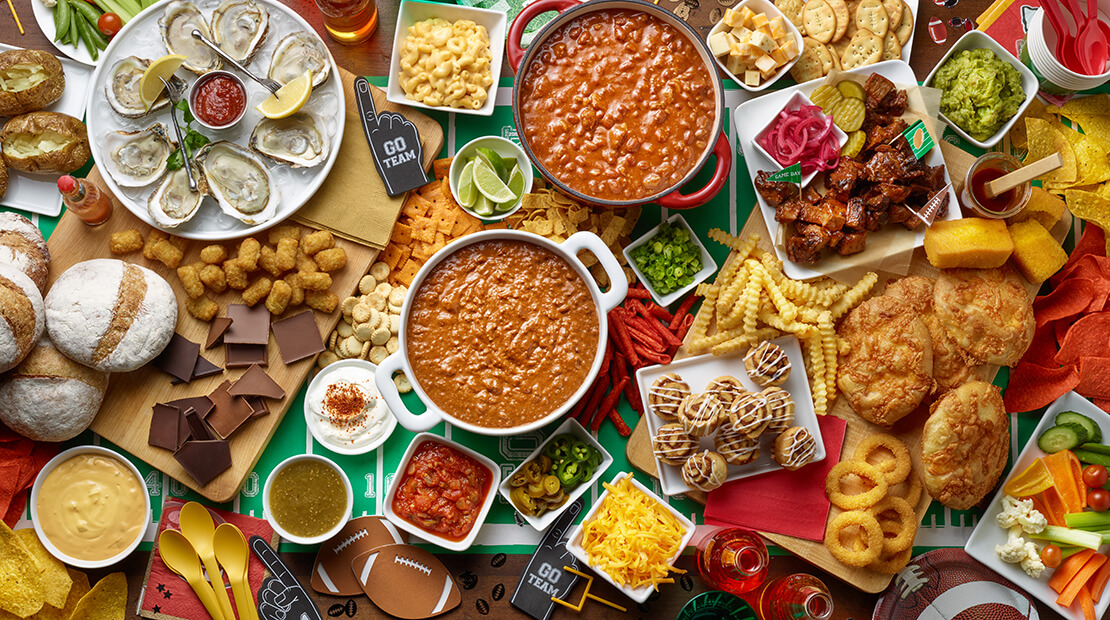 HORMEL FOODS INSPIRES FAN SNACKING FOR THE BIG GAME WITH HORMEL® CHILI BOARD