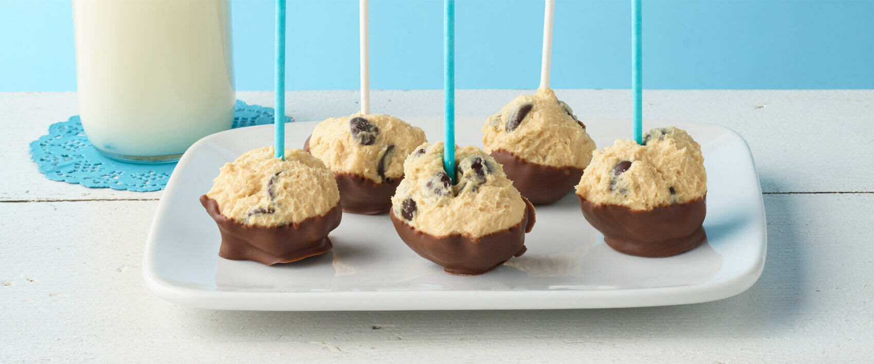 No-Bake Cheesecake Pops - Hormel Foods