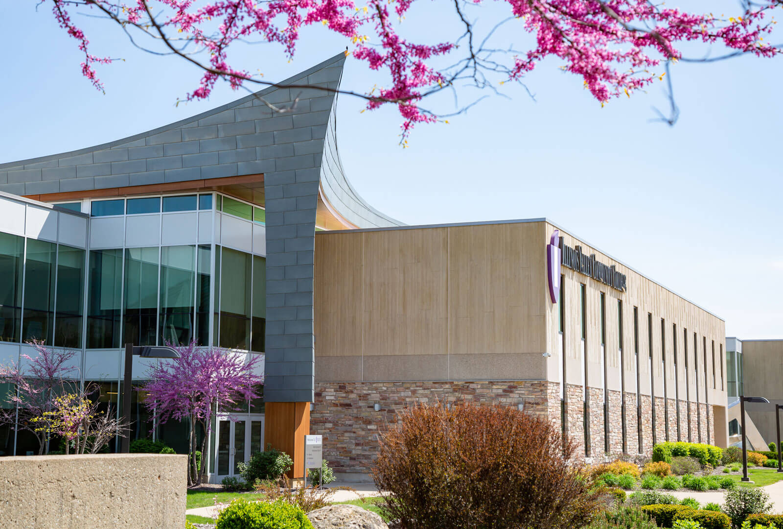 Illinois Valley Community College campus on a bright sunny day