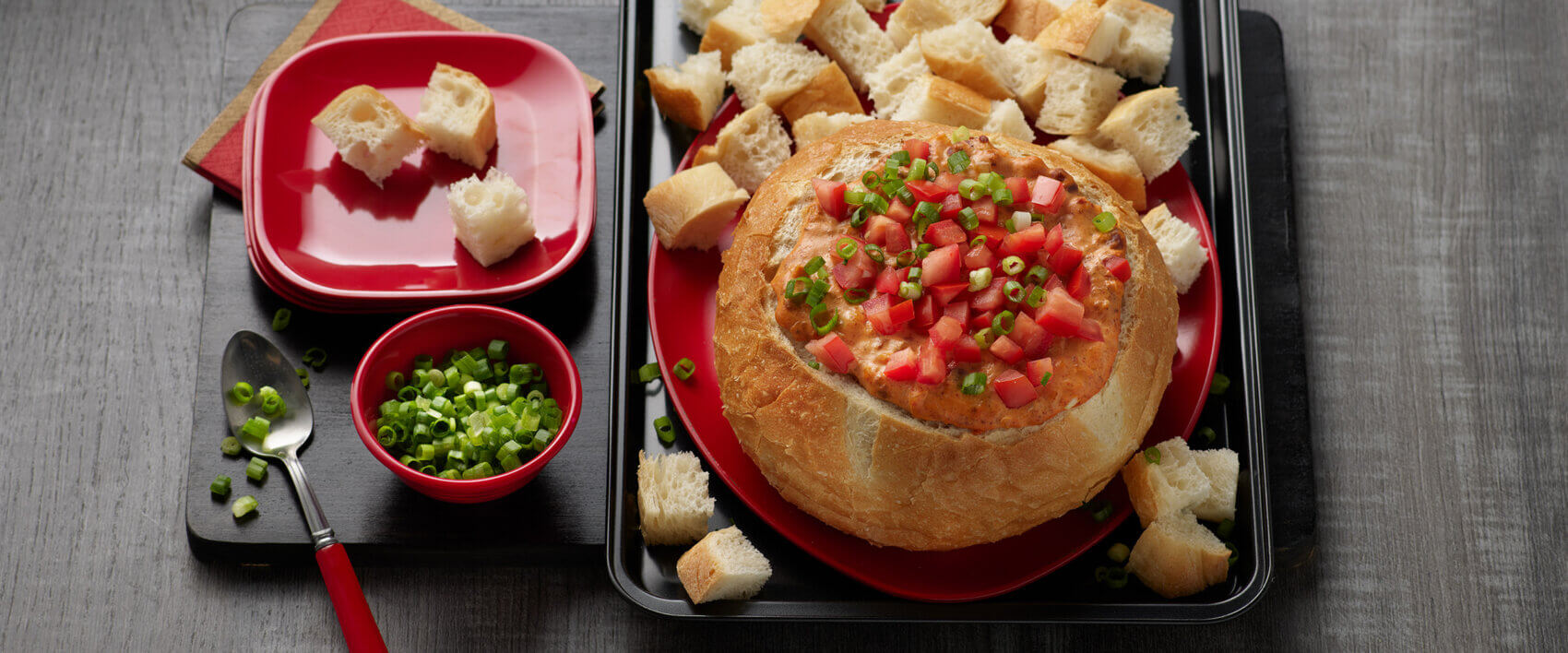 Gameday San Francisco Sourdough Chili Dip - Hormel Foods